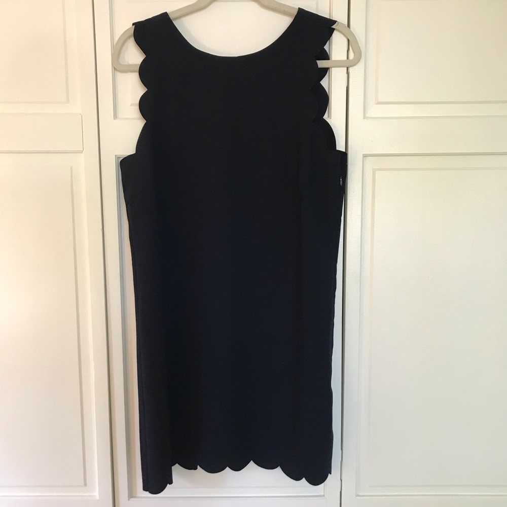 Cooperative scallop dress